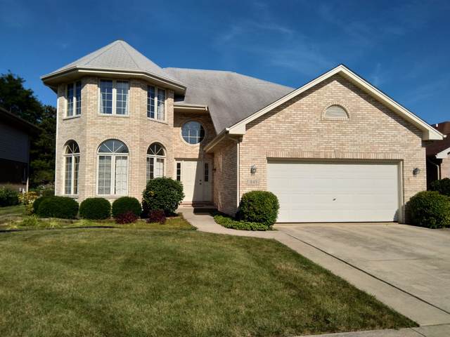 541 Veterans Parkway - Photo 1