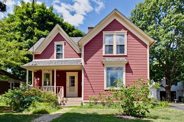 102 Pomeroy Avenue - Photo 1