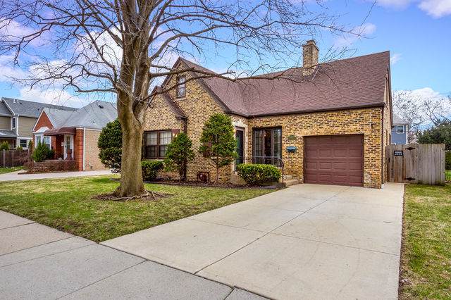 7029 Hiawatha Avenue - Photo 1