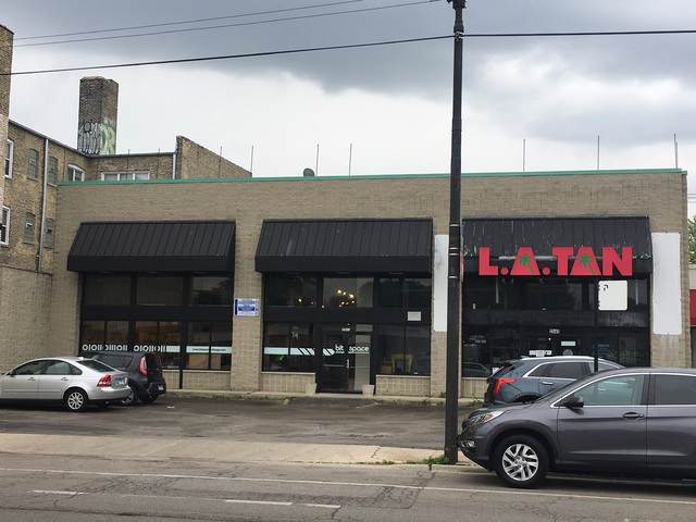 2545 Lawrence Avenue - Photo 1