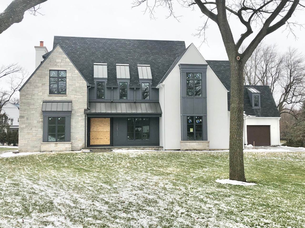 639 6th Street - Photo 1