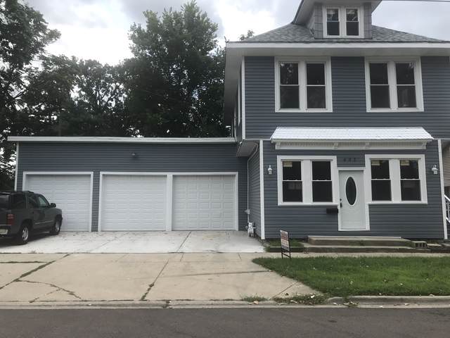 605 Grove Street - Photo 1