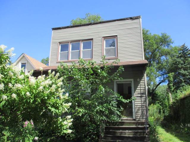 12125 Emerald Avenue - Photo 1