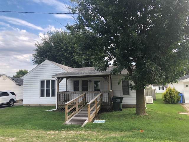 555 Lynn Street - Photo 1