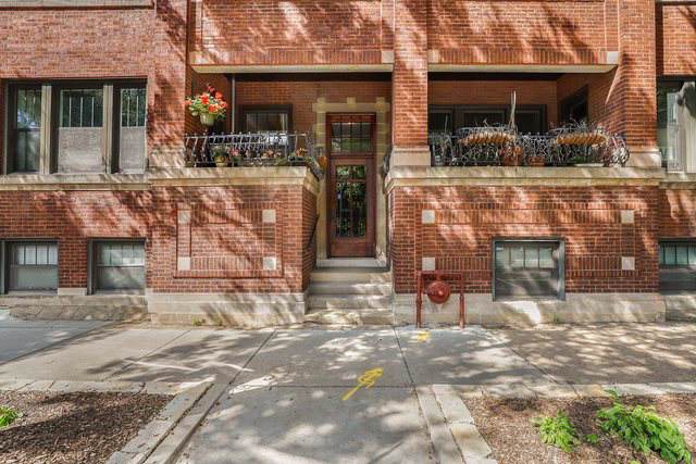 1858 Berteau Avenue - Photo 1