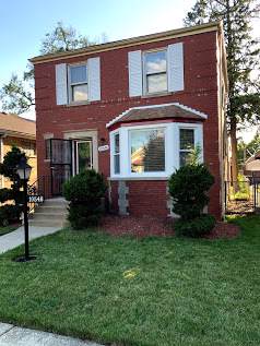 10546 Calumet Avenue - Photo 1