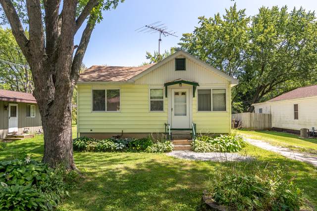 105 Lakewood Avenue - Photo 1