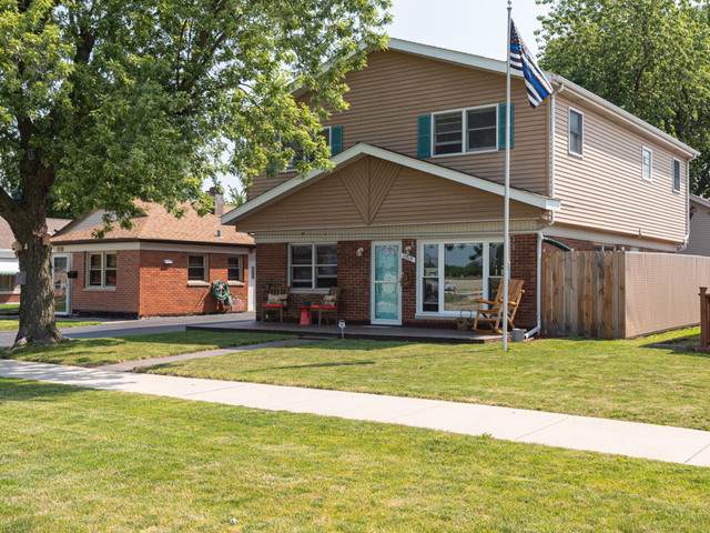 11719 Kedzie Avenue - Photo 1