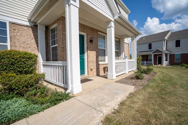 1112 Heron Circle - Photo 1