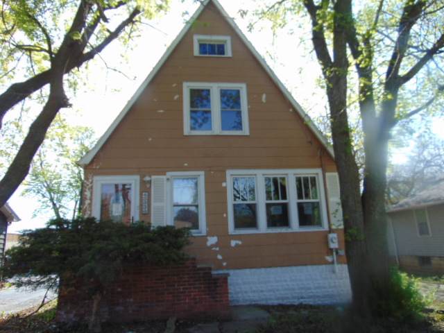 4333 Fairview Avenue - Photo 1