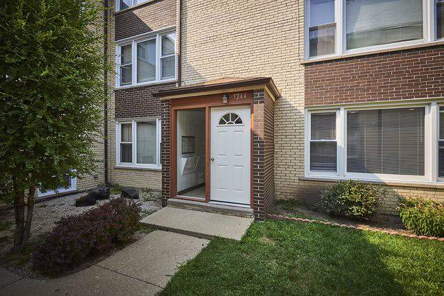 7244 Hamilton Avenue - Photo 1