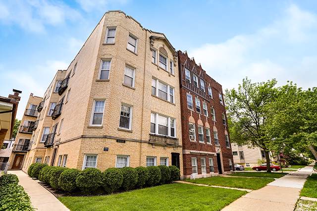 2053 Summerdale Avenue - Photo 1