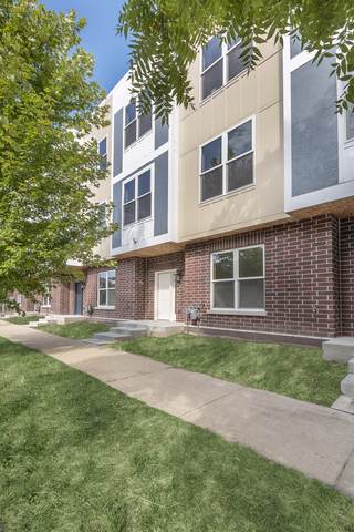 8127 Floral Avenue - Photo 1