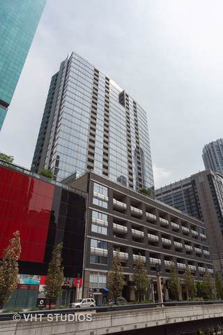 240 Illinois Street - Photo 1