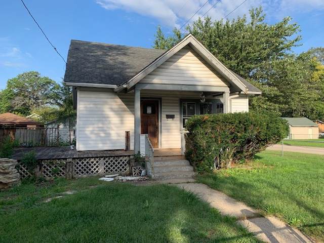 2801 10th Street - Photo 1