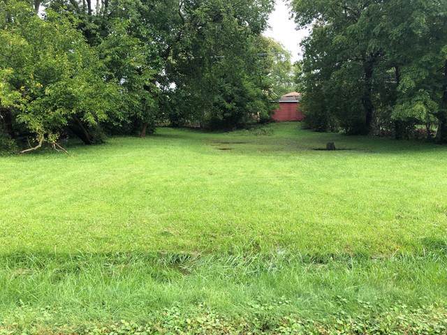 602 Pheasant Court - Photo 1