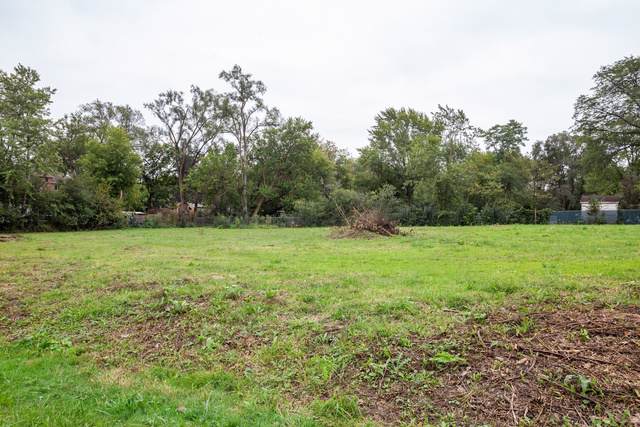 25W251 Argyle Avenue - Photo 1