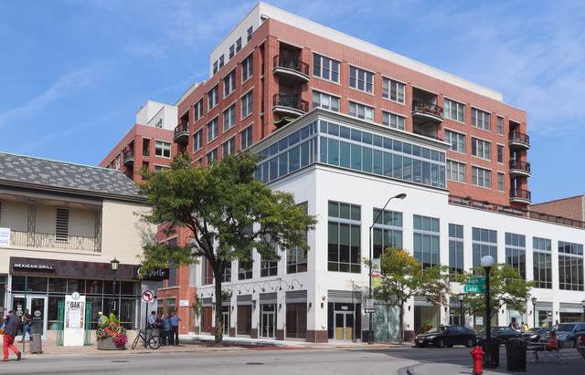 1124 Lake Street - Photo 1