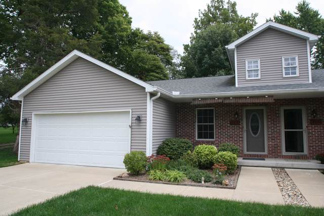 112 Juliana Street - Photo 1