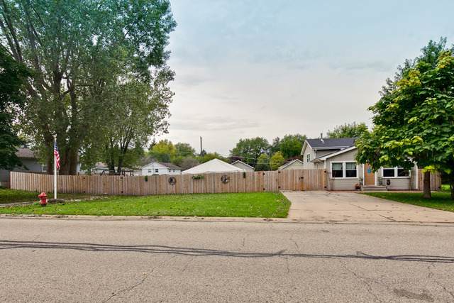 1604 Leslie Avenue - Photo 1