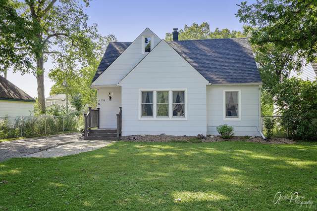 324 Grandview Drive - Photo 1