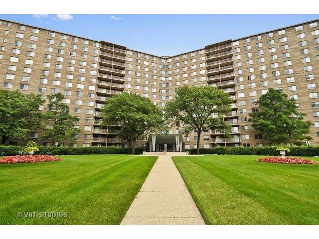 7141 Kedzie Avenue - Photo 1