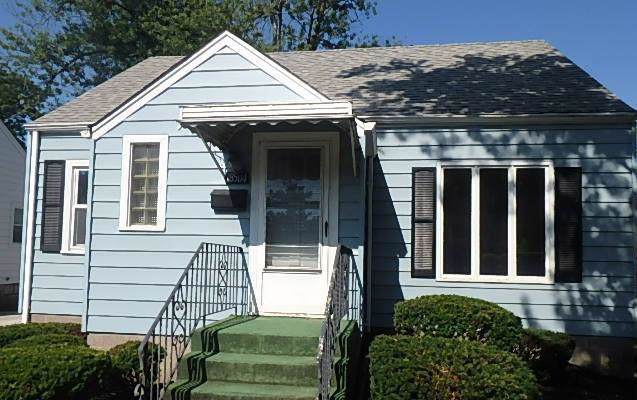 18504 Wentworth Avenue - Photo 1
