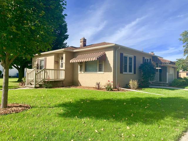 302 3rd Street - Photo 1