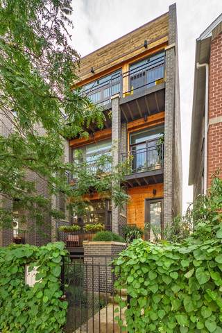 1516 Rockwell Street - Photo 1