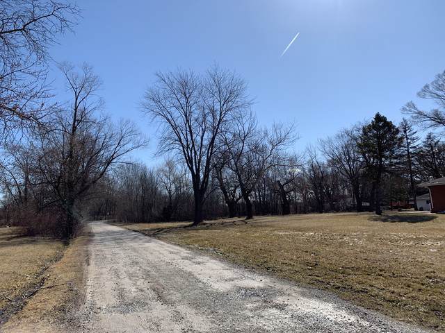 18623 Oakwood Avenue - Photo 1