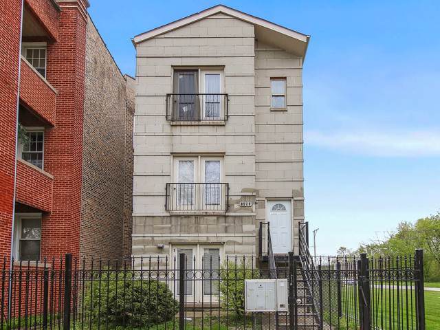1453 Garfield Boulevard - Photo 1