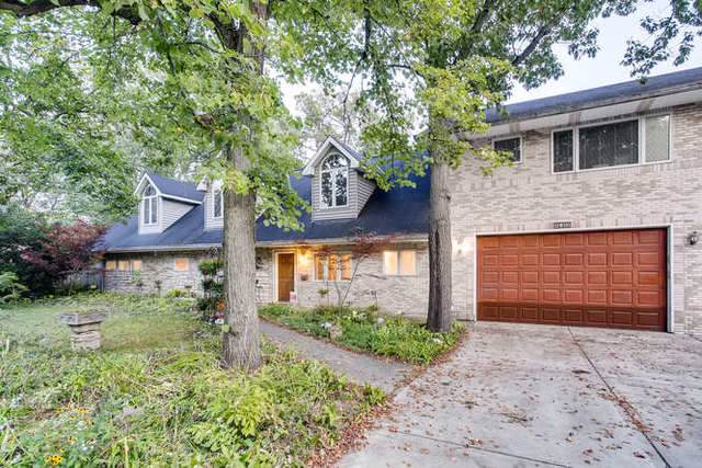 21W251 Hill Avenue - Photo 1
