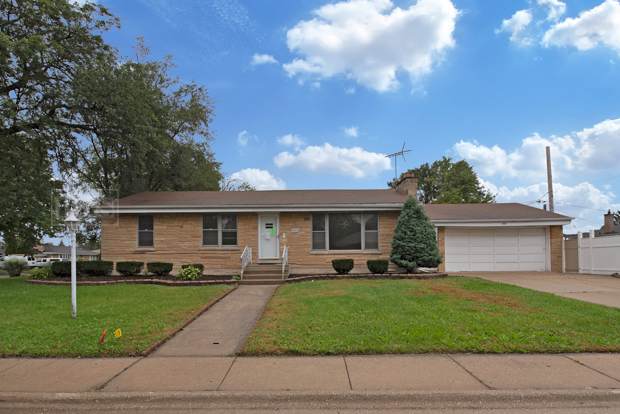 10050 Westmanor Drive - Photo 1
