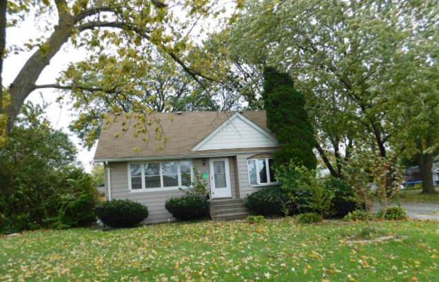 12215 Ridgeway Avenue - Photo 1
