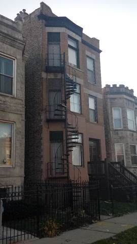 4121 Jackson Boulevard - Photo 1