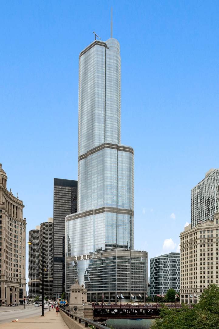 401 Wabash Avenue - Photo 1