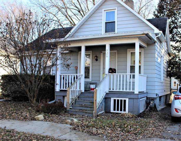 926 Grove Street - Photo 1