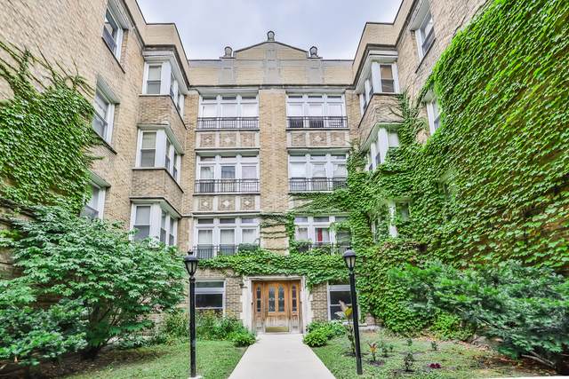 1626 Farwell Avenue - Photo 1