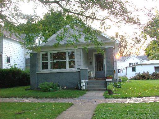 1129 Clinton Street - Photo 1