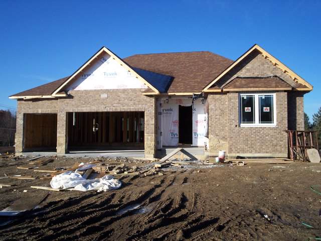 105 Gloria Drive - Photo 1