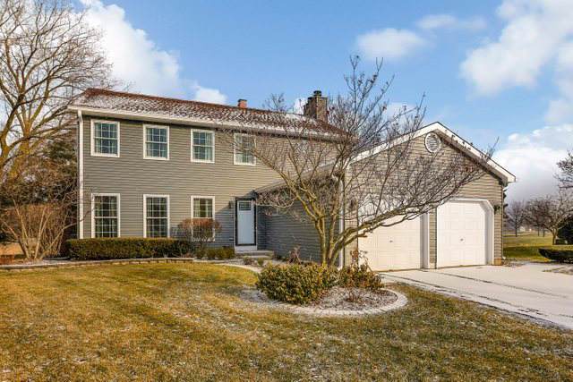 957 Sandalwood Court - Photo 1
