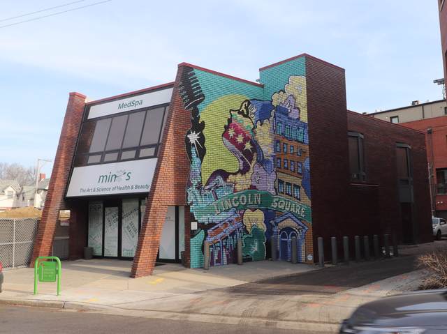 5011 Lincoln Avenue - Photo 1