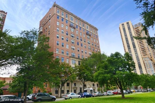 2450 Lakeview Avenue - Photo 1