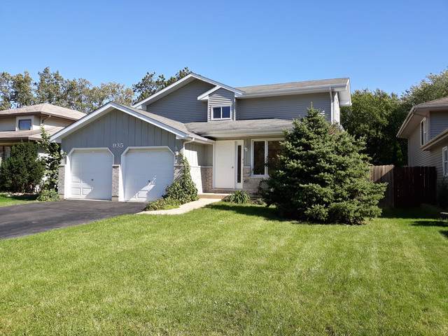 935 Yale Avenue - Photo 1