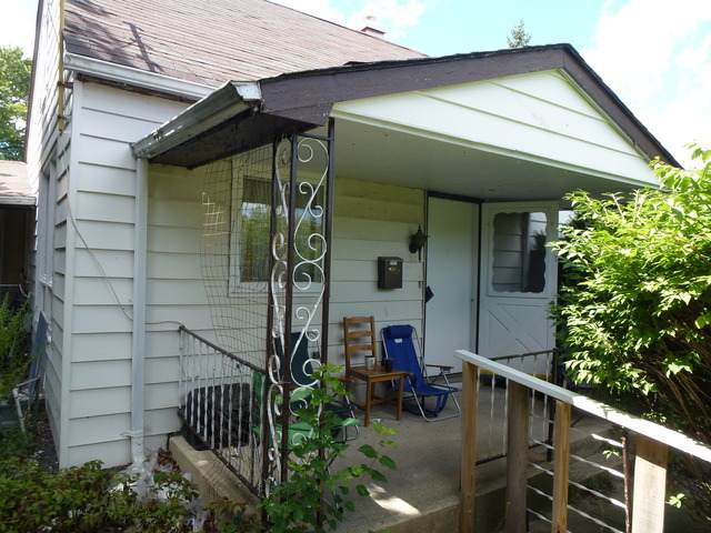 9302 Knight Avenue - Photo 1