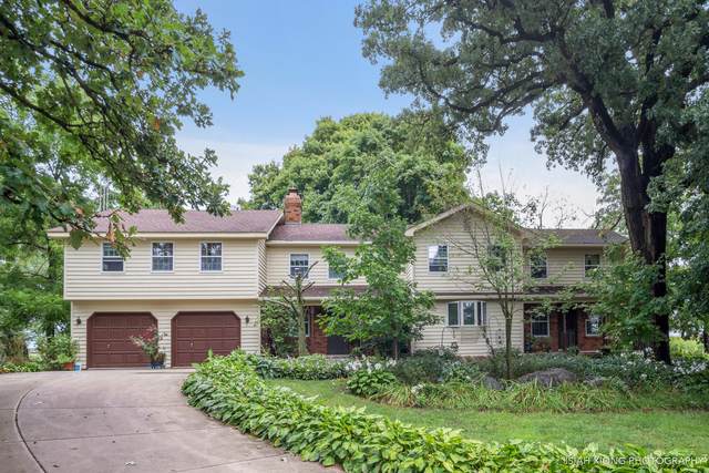 1S614 Dauberman Road - Photo 1