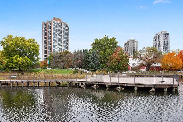 1850 Clark Street - Photo 1