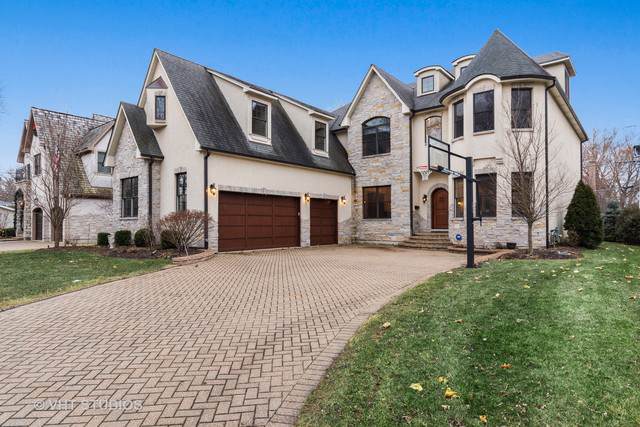 815 Iris Lane - Photo 1