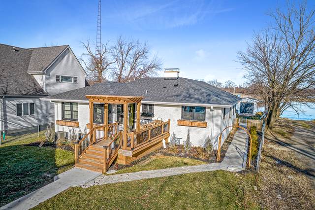624 Country Club Drive - Photo 1