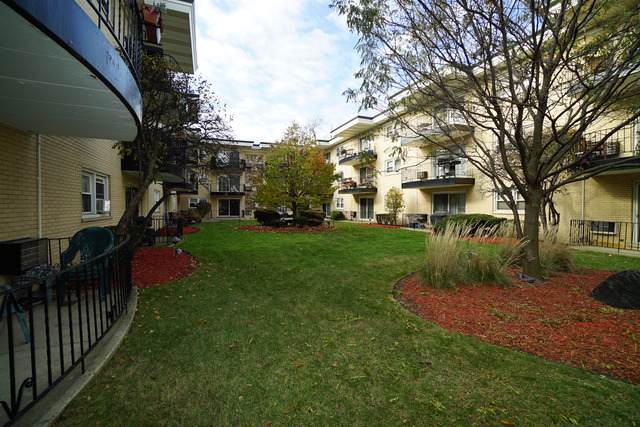 6534 Northwest Highway - Photo 1